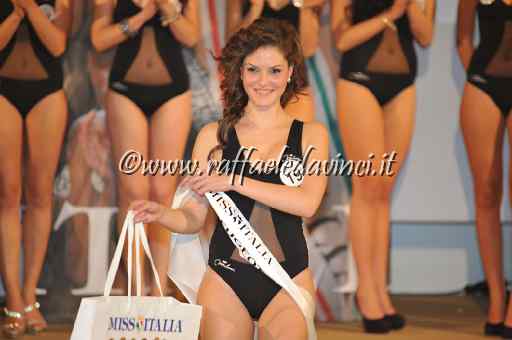 Prima Miss dell'anno 2011 Viagrande 9.12.2010 (792).JPG